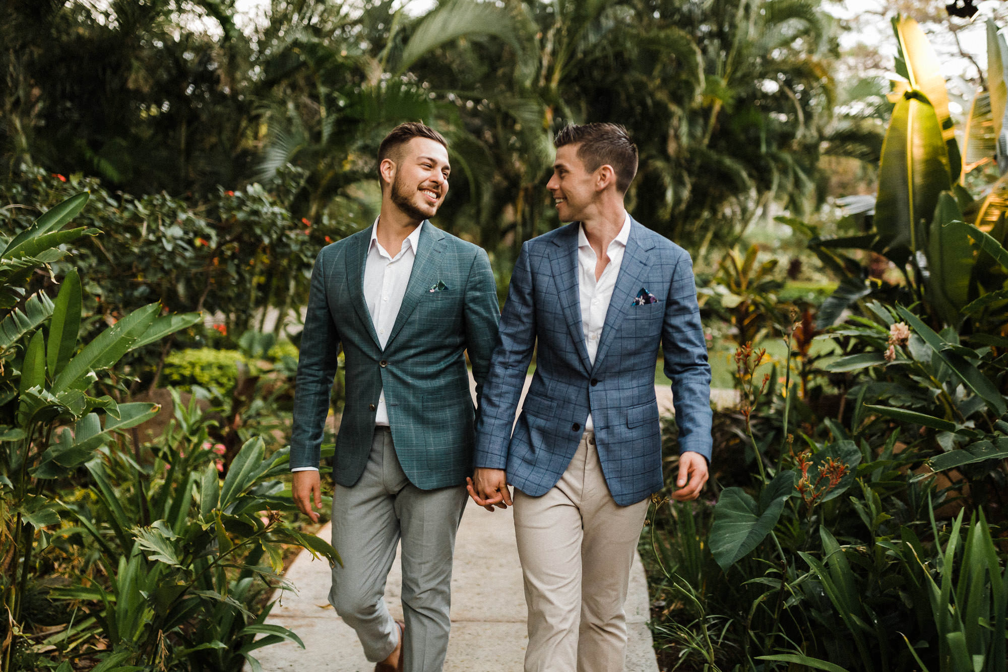 gay-wedding-portraits-olowalu-plantation-maui